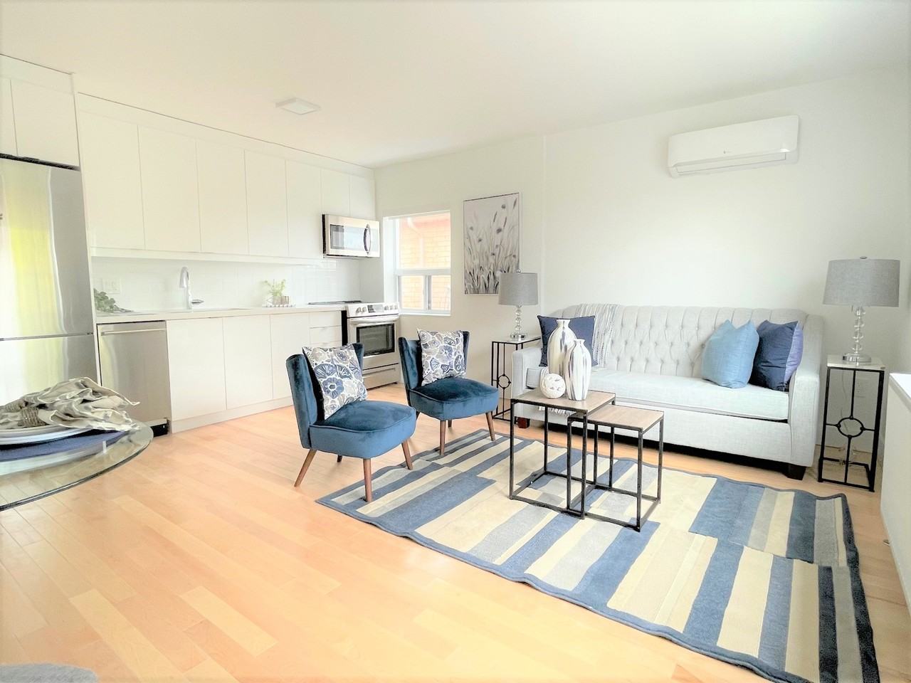 8 Castleton Avenue - Photo 6 of 18