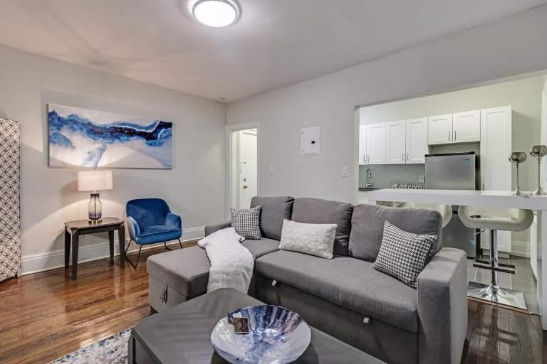 320-342 Avenue Road - Photo 5 of 13