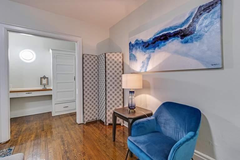 320-342 Avenue Road - Photo 6 of 13