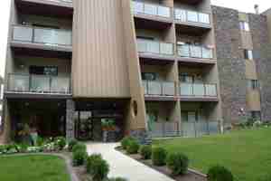 featured image of 10330 116 St Nw