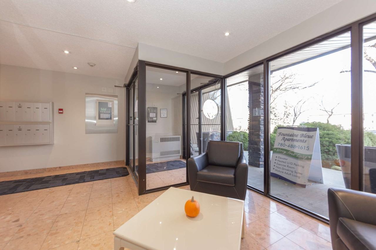 Fountaine Bleue Apartments - Photo 4 of 21