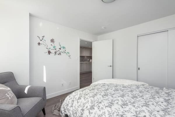 English Bay Residences - Photo 7 of 50