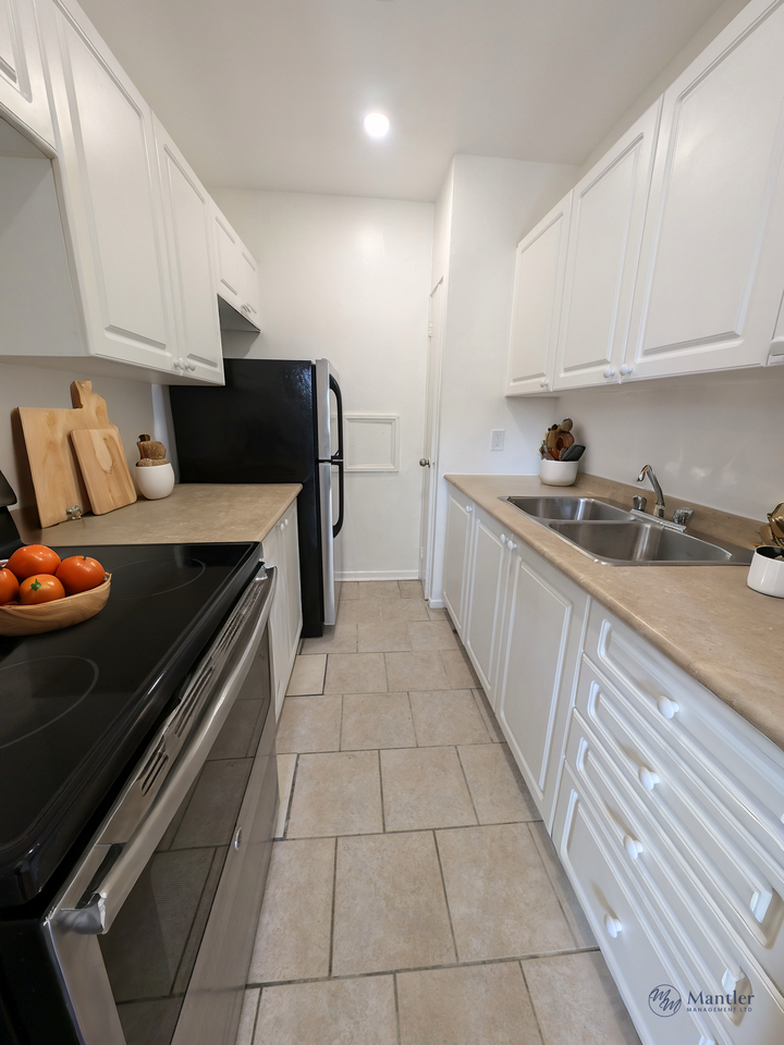 Bideford Apartments - Photo 7 of 15