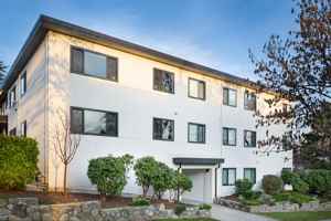 featured image of 1925 Maple St