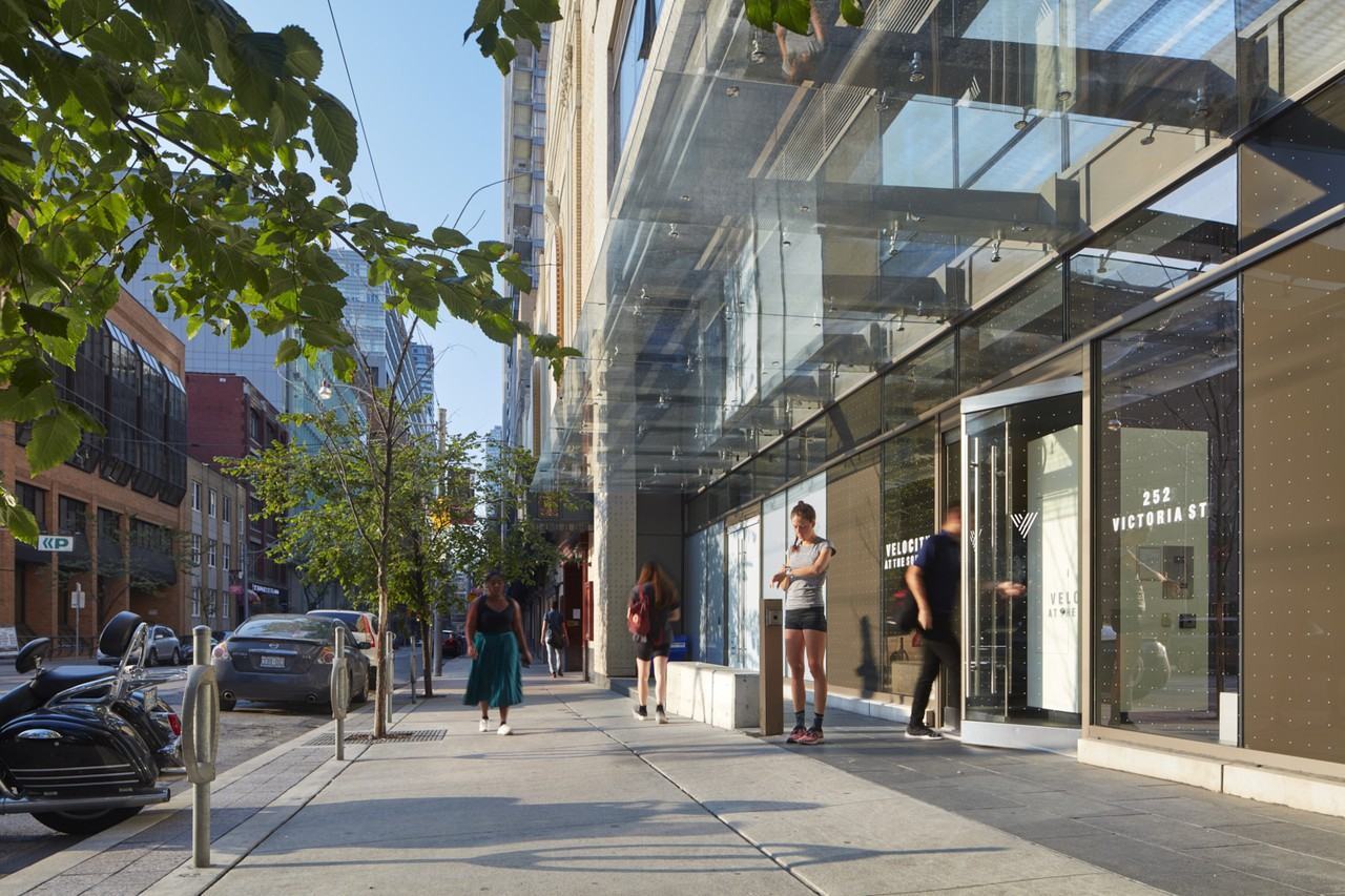 Velocity at the Square - Photo 7 of 26