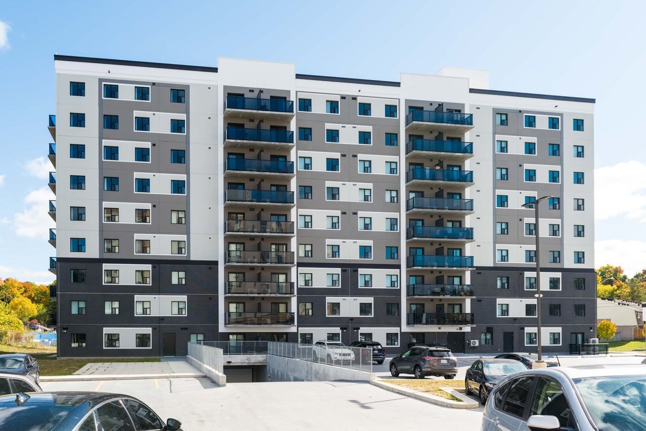 Bloomingdale Mews 2 - Photo 3 of 40