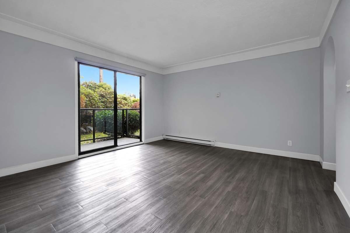 Villa Apartments - Photo 7 of 12