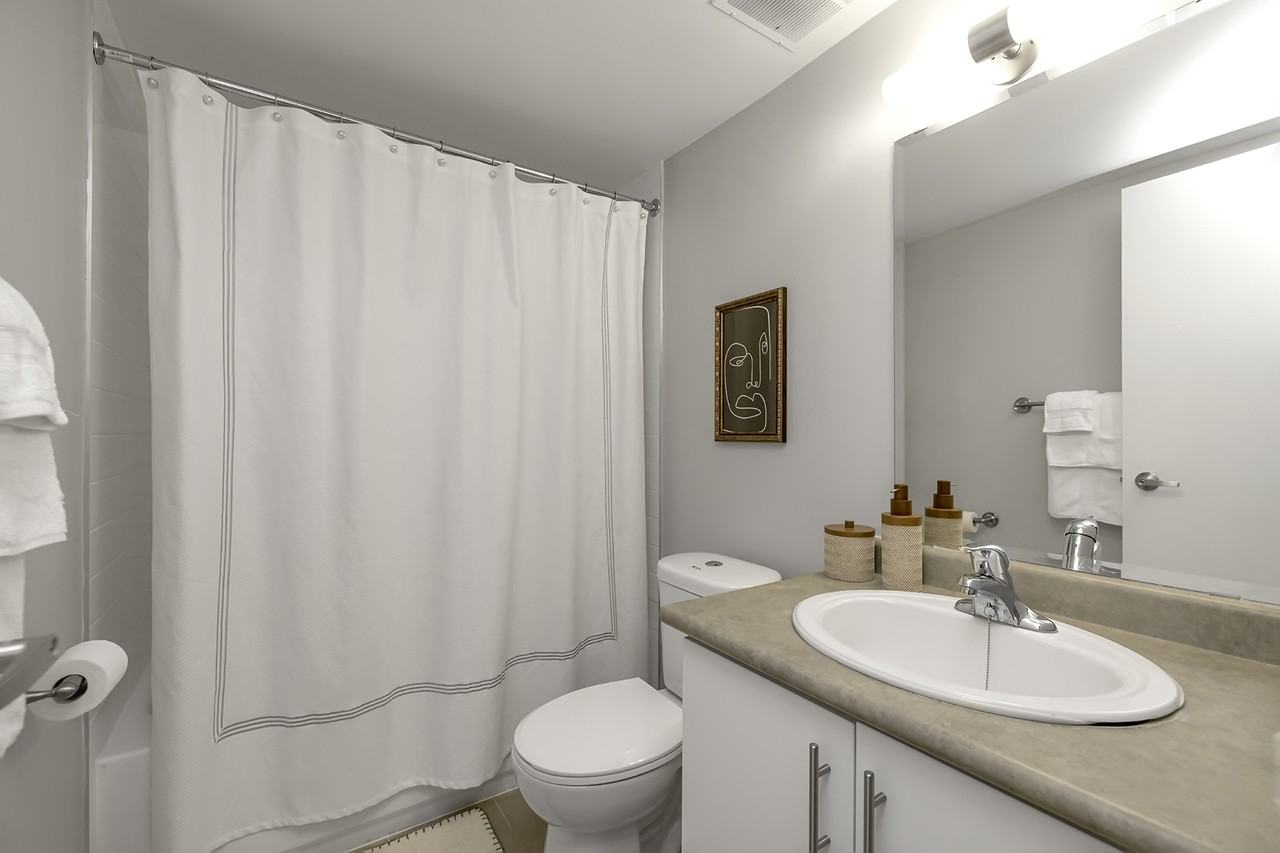 300 Regina Street North, Tower 1 - Photo 6 of 18