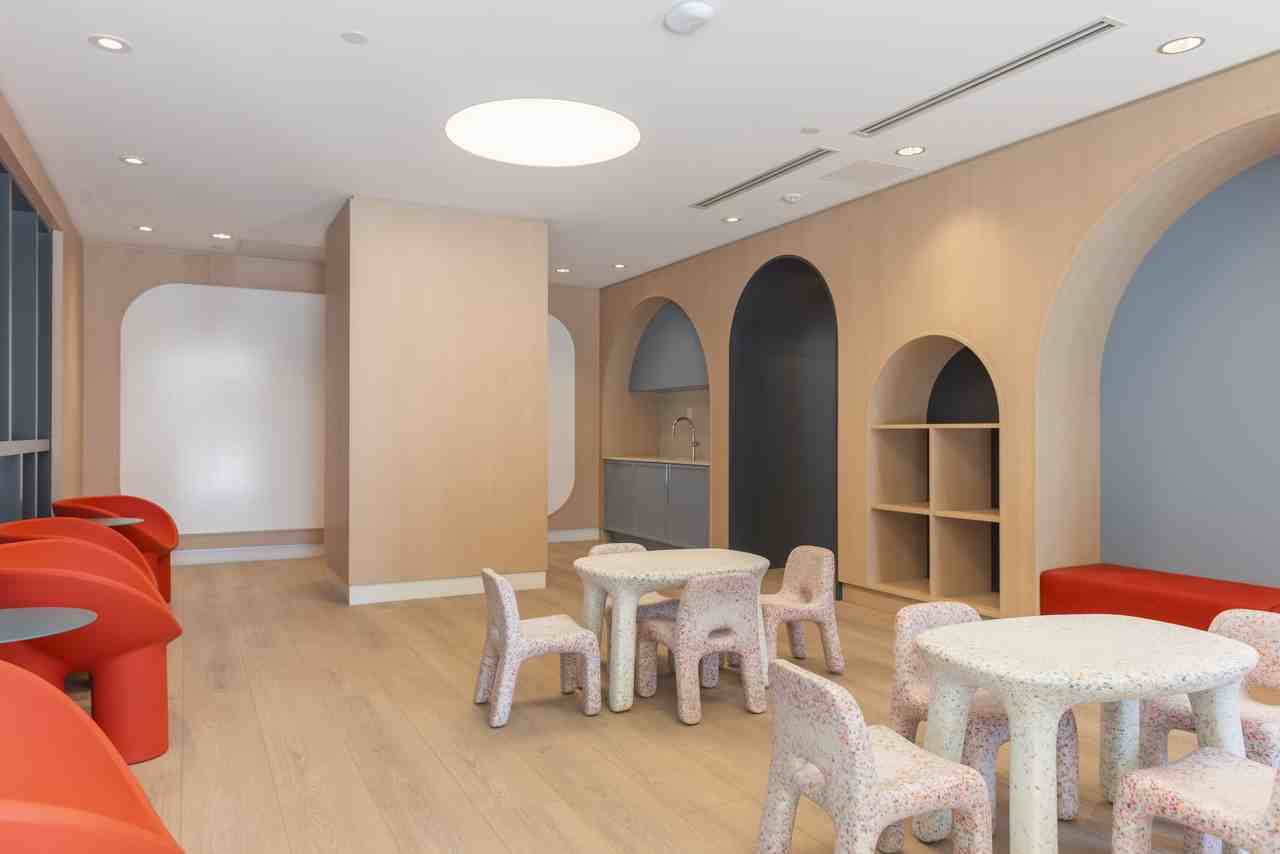 90 Eastdale - Photo 7 of 26