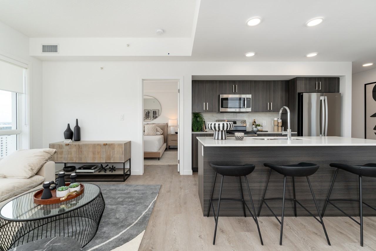 Falcon One - Photo 6 of 50