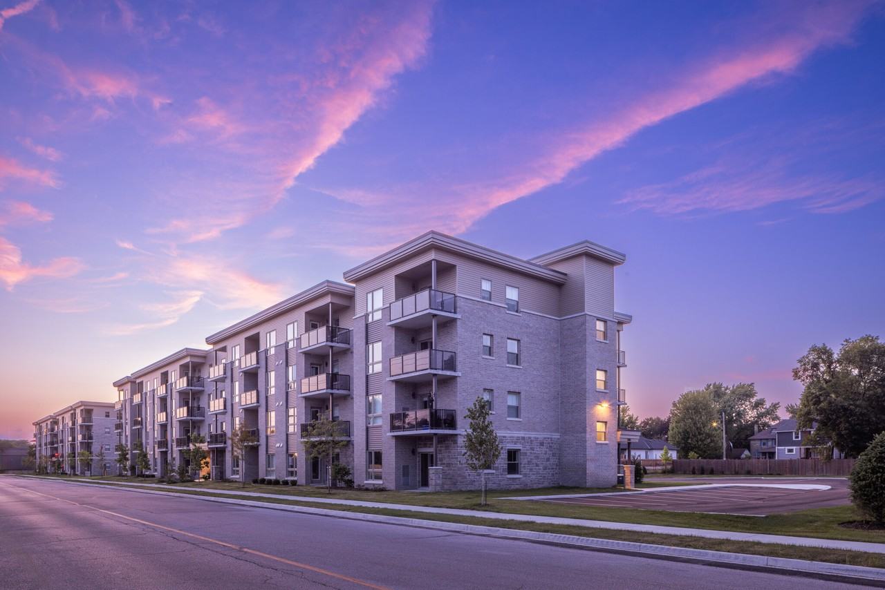 Aura Apartments - Photo 3 of 24