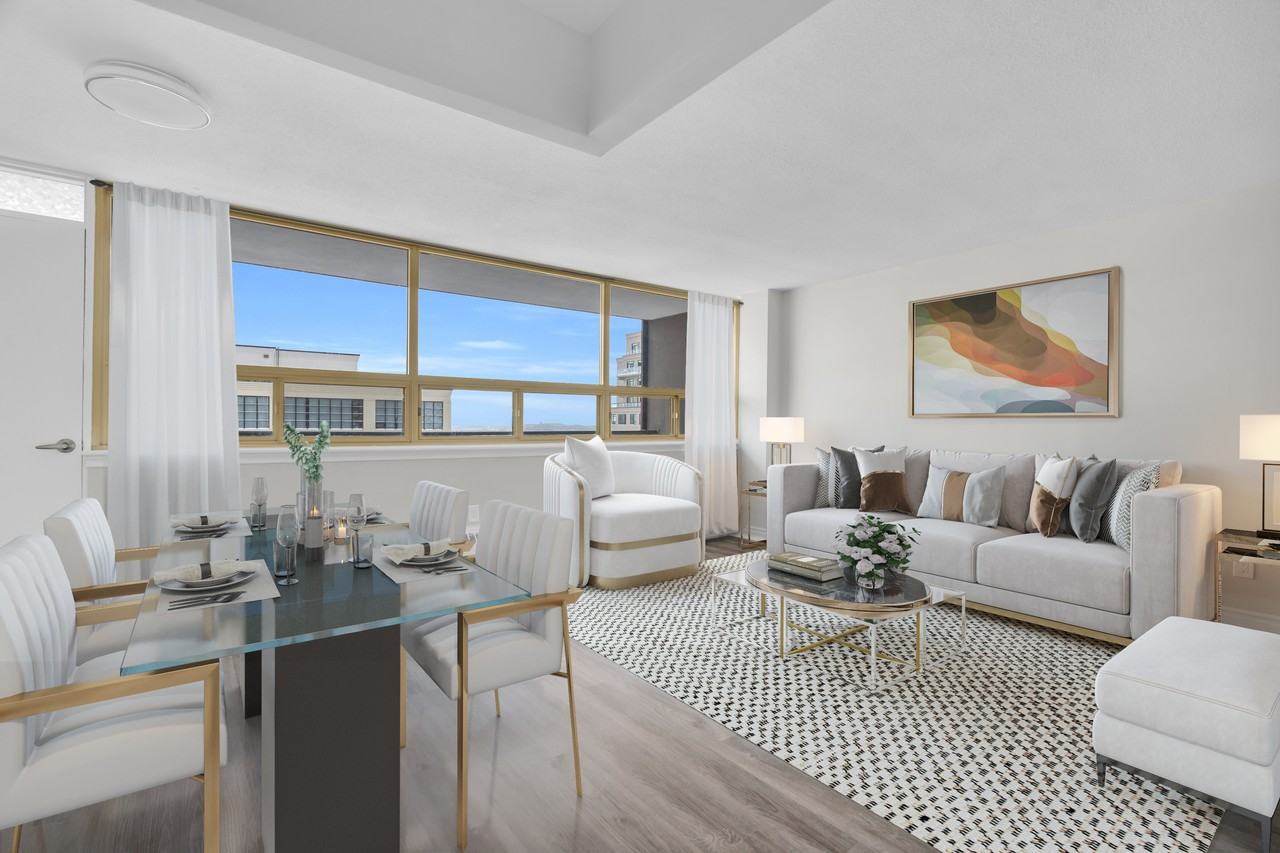 221 Queen Street South - Photo 3 of 36