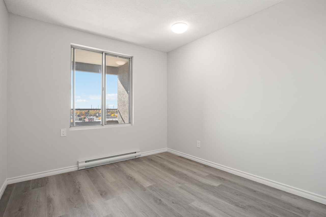 The Kenwick - Photo 7 of 34