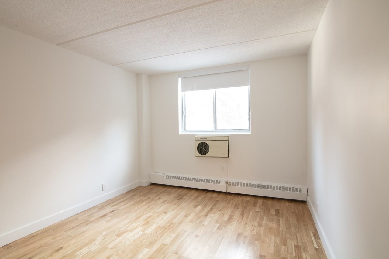 4800 Boulevard de Maisonneuve West - Photo 5 of 50