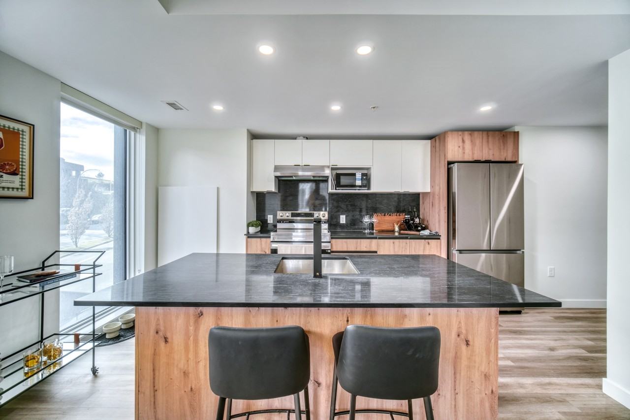 Trinity - Photo 3 of 50