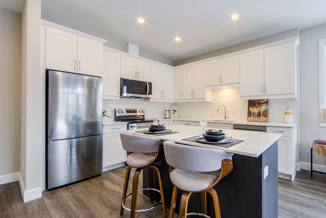 Elio Apartments - Photo 6 of 38