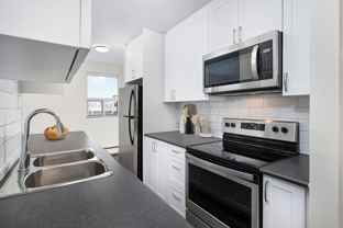 2 Colborne Street West - Photo 1 of 1