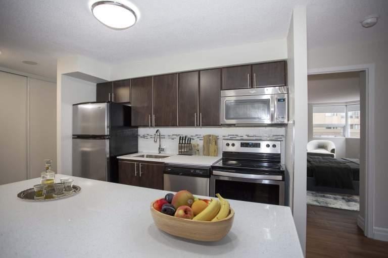 675 Richmond Street - Photo 2 of 21