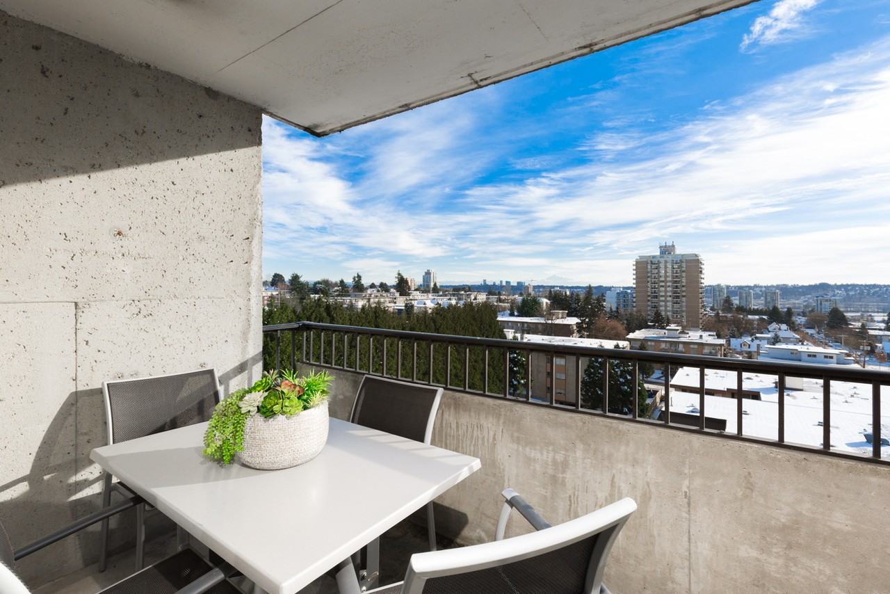 Vista - Photo 6 of 15