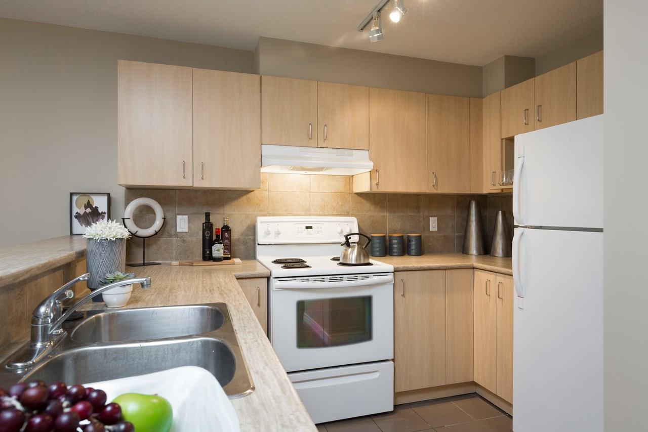 The Village at Thunderbird Centre - Photo 4 of 10