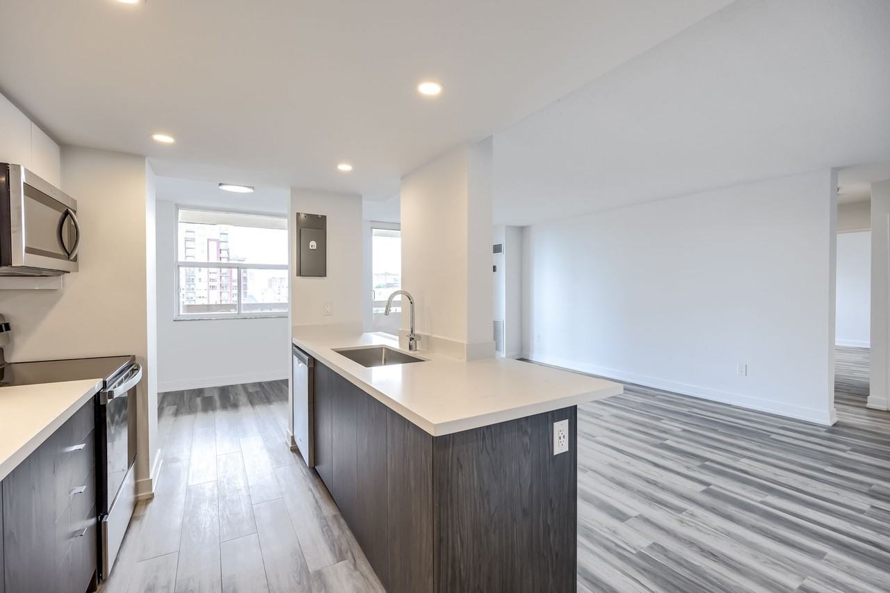 Martha Terrace - Photo 5 of 19