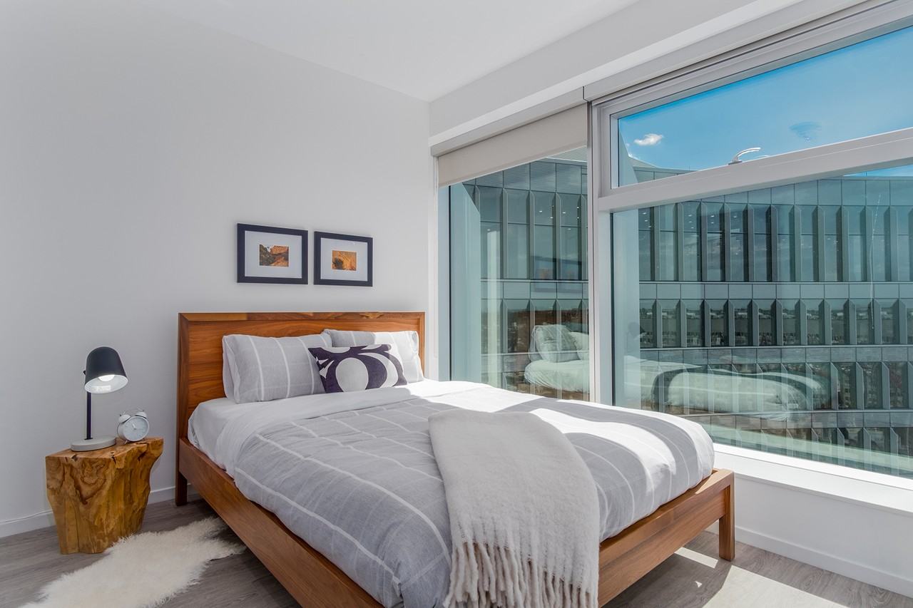 225 Carlton - Photo 6 of 22