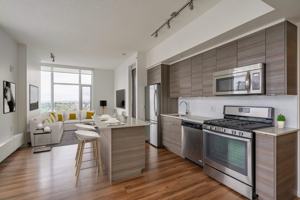 featured image of 121 13 Ave Sw