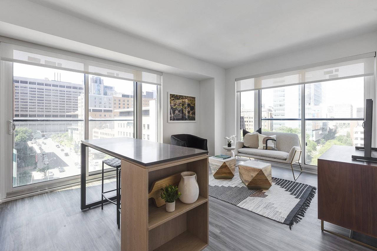 Gerrard West - Photo 3 of 45