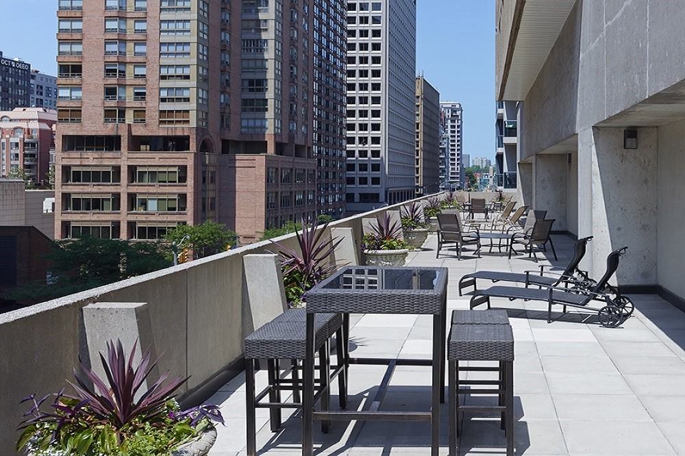 1101 Bay - Photo 2 of 17