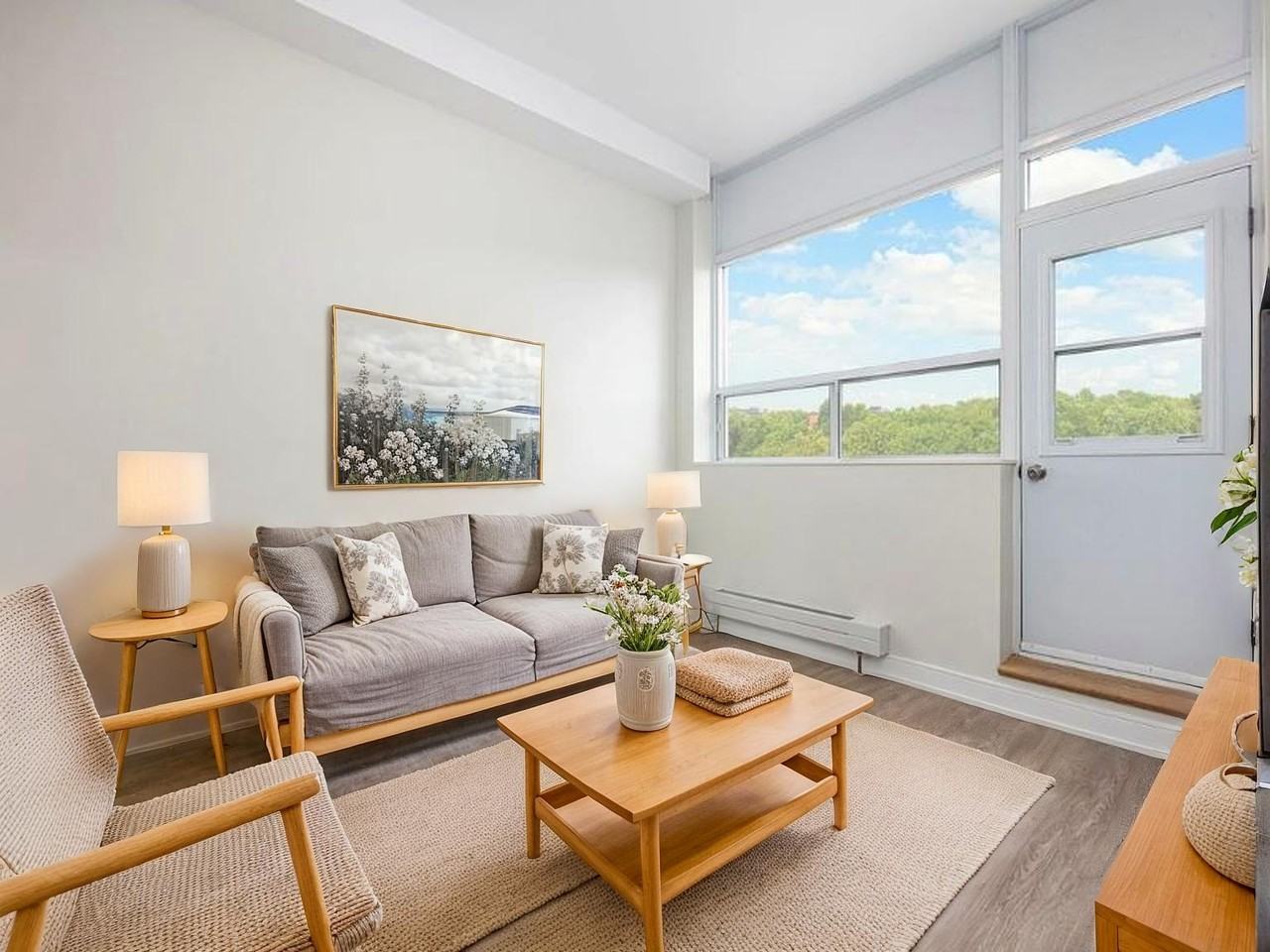 1465 Lawrence Avenue West - Photo 5 of 30