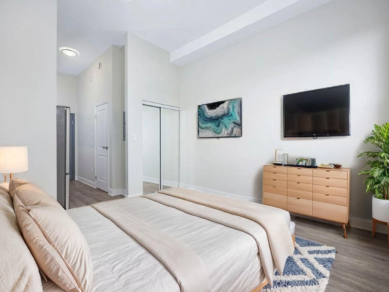 1465 Lawrence Avenue West - Photo 7 of 30