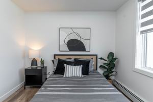 featured image of 90 Arbour Lake Hill Nw