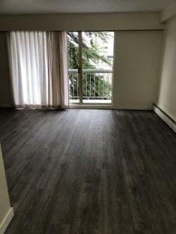 Bute Manor - Photo 5 of 27