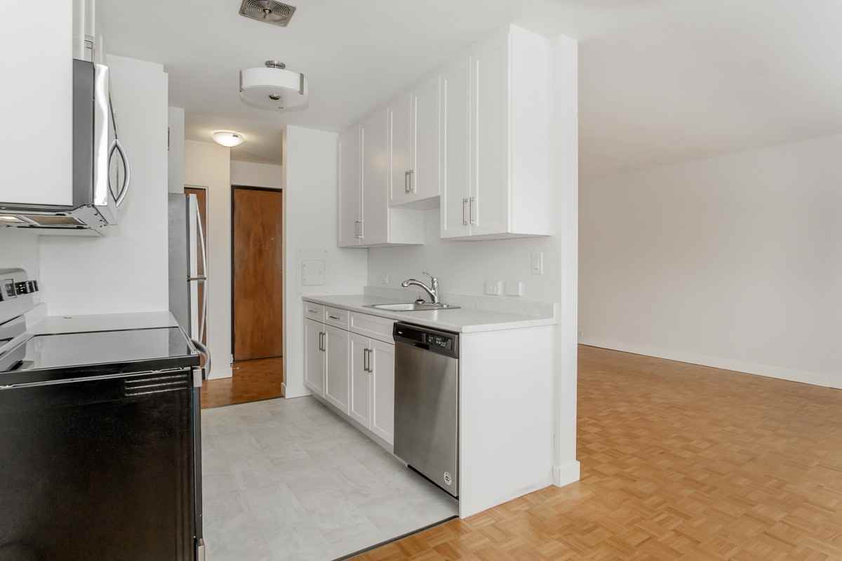 30 Alexander Avenue - Photo 3 of 15