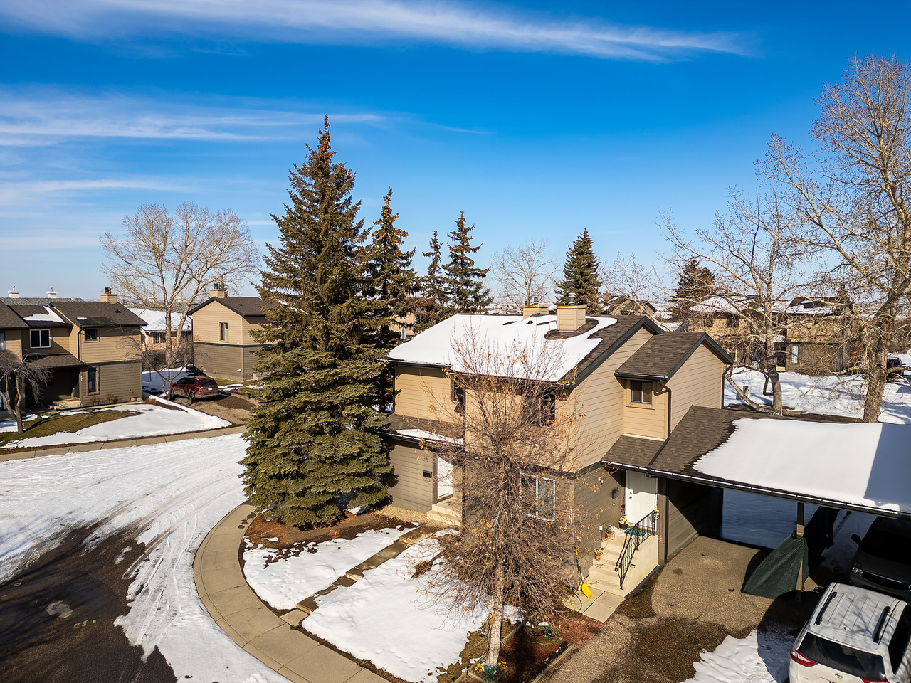 Beddington Heights Village - Photo 2 of 9