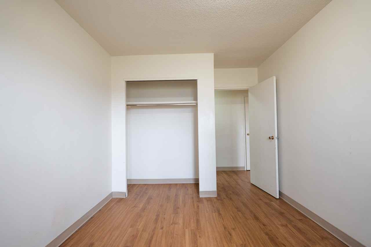 1139 Grant - Photo 6 of 15