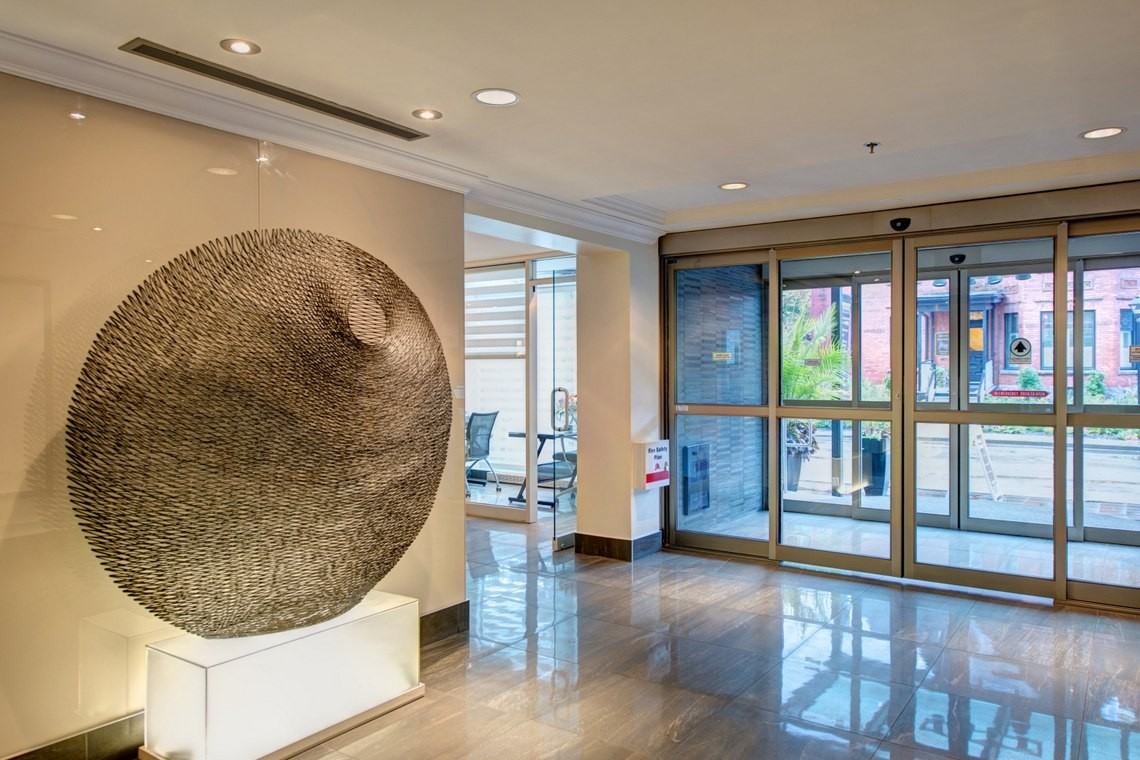 341 MacLaren St. - Photo 2 of 17