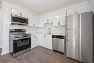 201 Lindsay Street Apartments - Photo 1 of 1