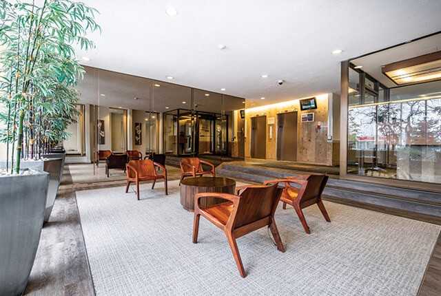 Deerford Road Apartments - Photo 6 of 11