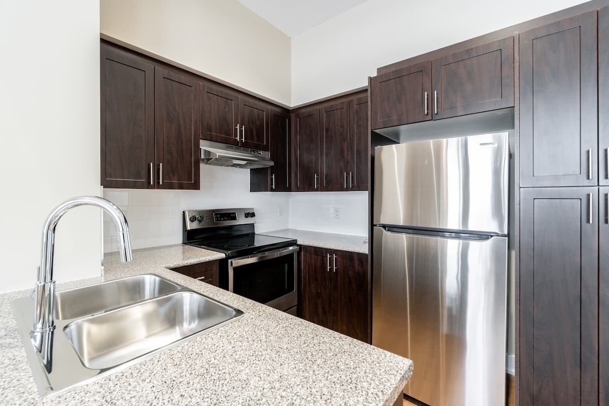 Deerford Road Apartments - Photo 7 of 11