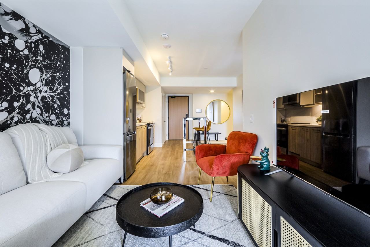 the 203 RESIDENCES - Photo 7 of 13