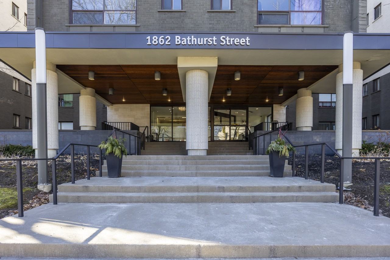 Ava Manor - Photo 3 of 23