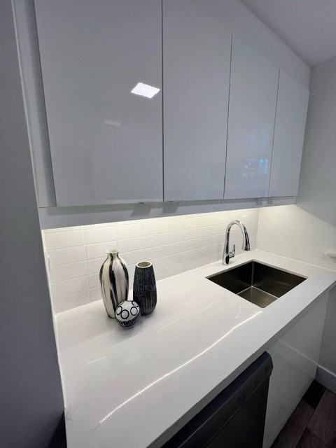 1051 Victoria Park Avenue - Photo 3 of 17