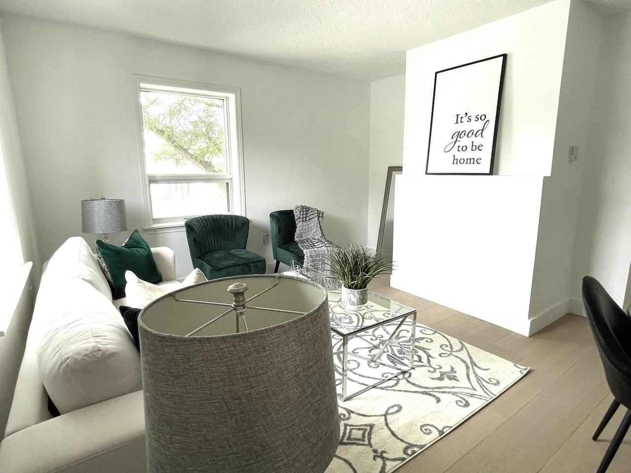 2373 Bloor Street West - Photo 6 of 26