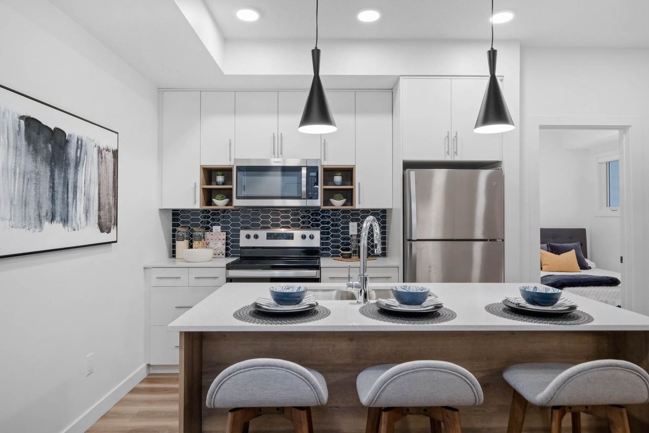 Alto - Photo 6 of 47