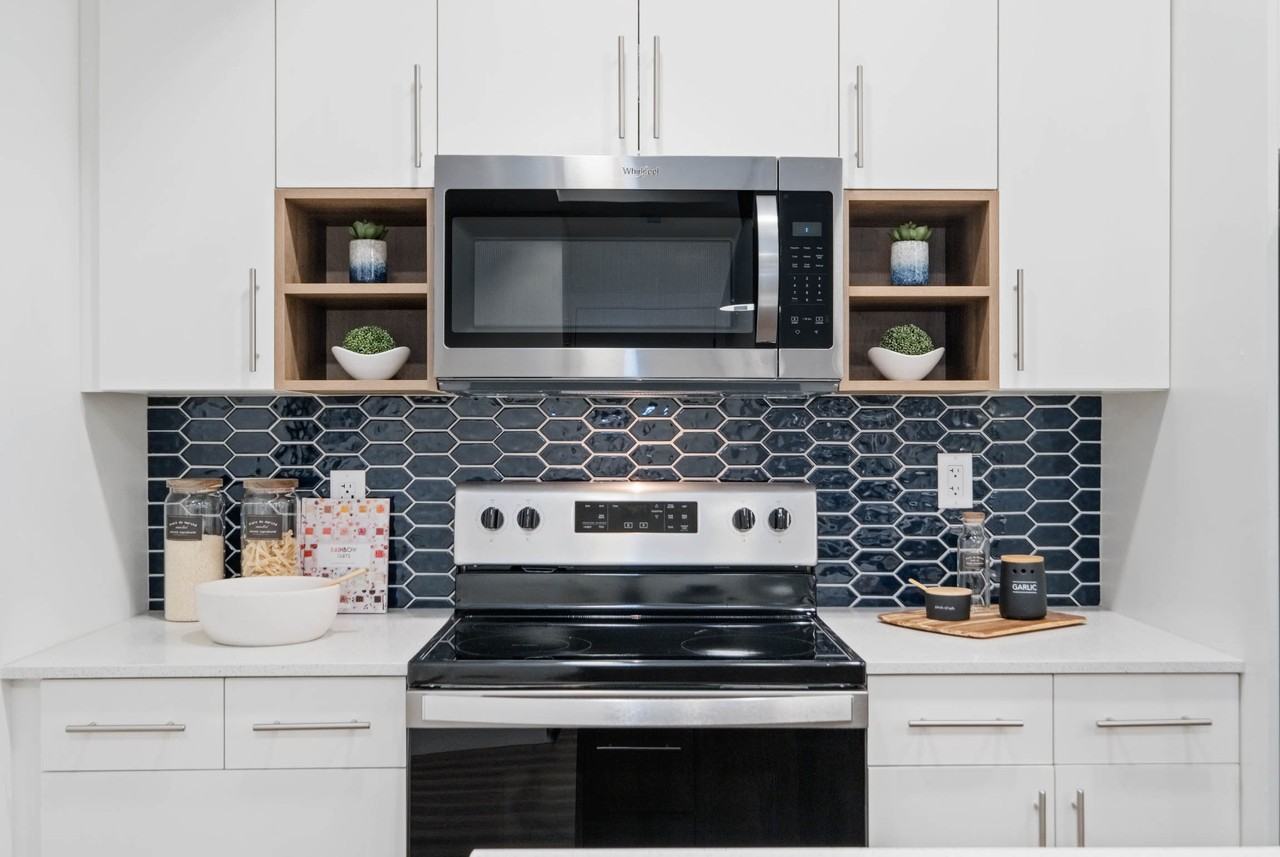 Alto - Photo 7 of 47