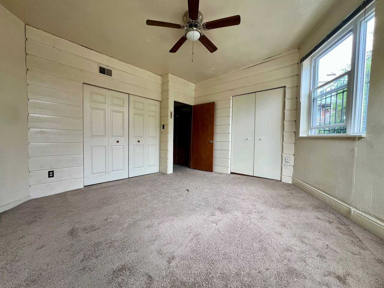 3430 Bates St #3 - Photo 5 of 7