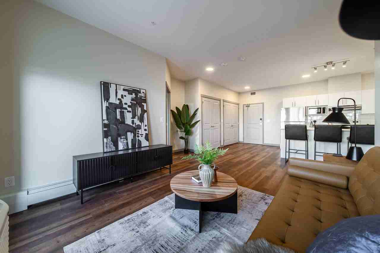 West92 - Photo 5 of 34