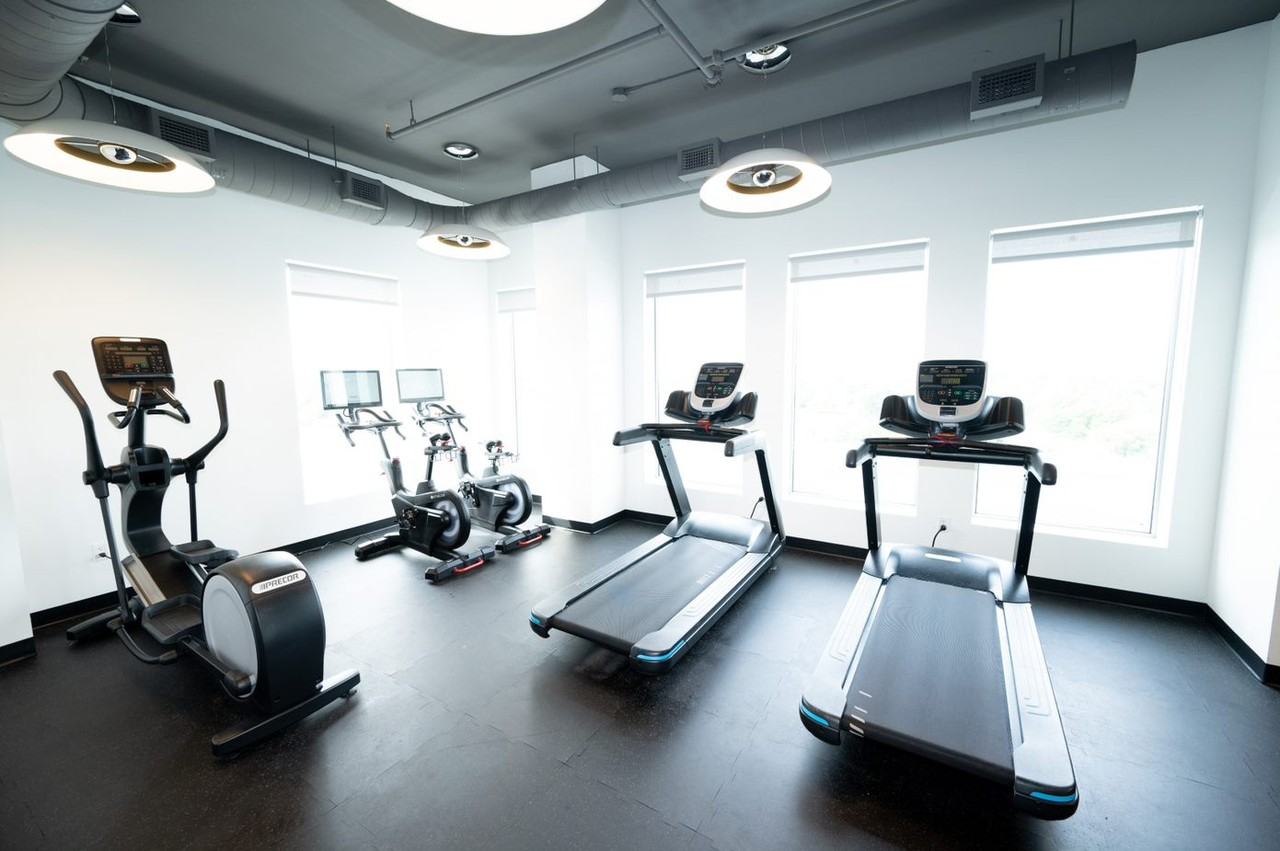 Flora Apartments - Photo 6 of 36