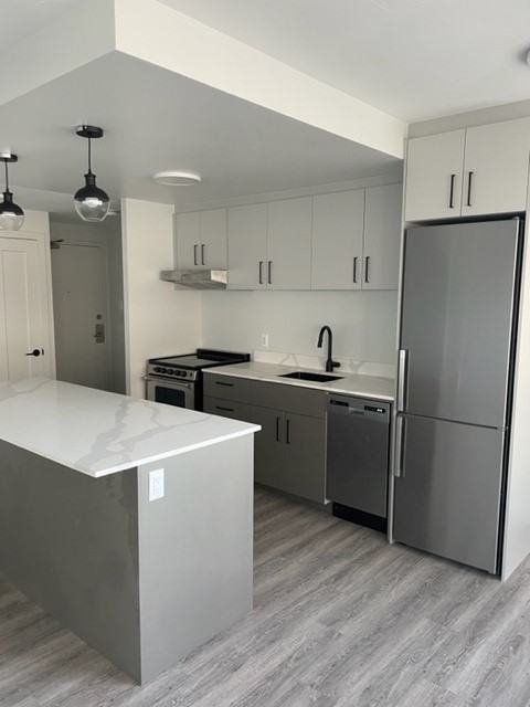 Wentworth Plaza - Photo 4 of 45